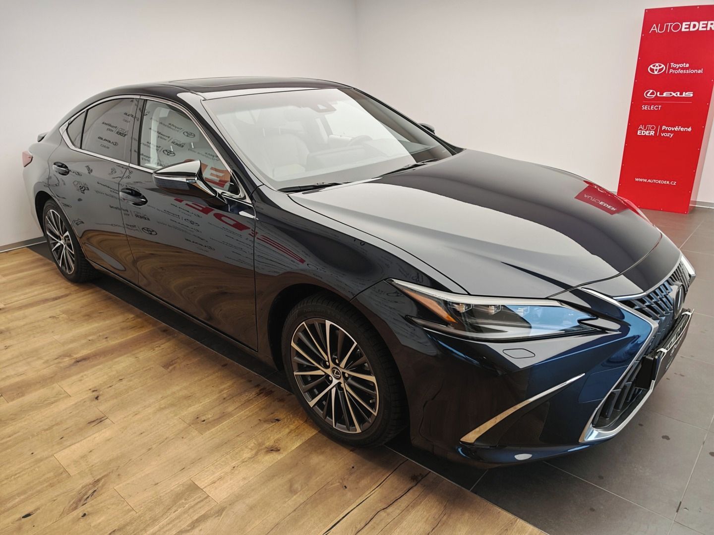 Lexus ES 300h, LEXUS ES 300h Prestige Plus - fotka 3