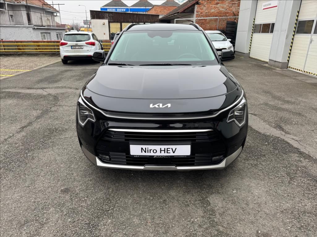 Kia Niro, 1,6 GDI HEV STYLE 6DCT - fotka 2