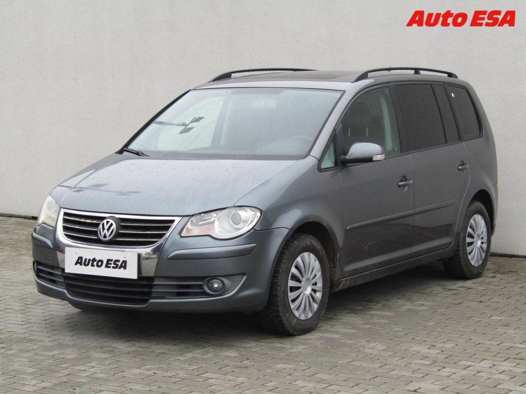 Volkswagen Touran, 1.4TSi,autoAC,temp - fotka 3