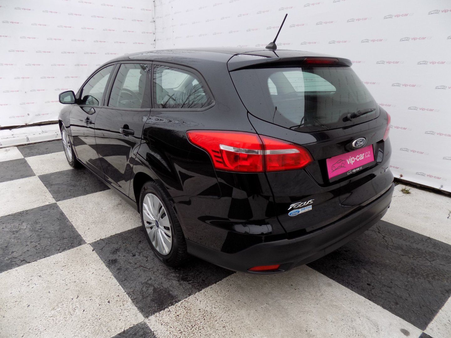 Ford Focus, 1.0/Eco-Boost/Klimatizace/ - fotka 3