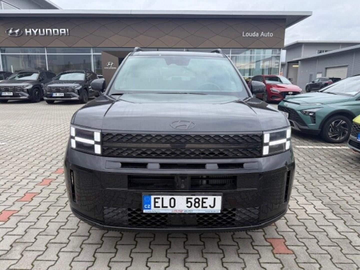 Hyundai Santa Fe, PHEV MX5 Calligraphy 1,6 T-GDI - fotka 2