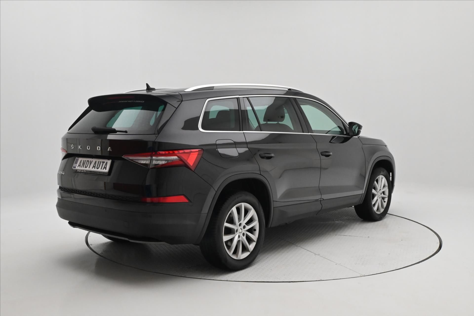 Škoda Kodiaq, 1,5 TSI 110 kW 7míst Business - fotka 5