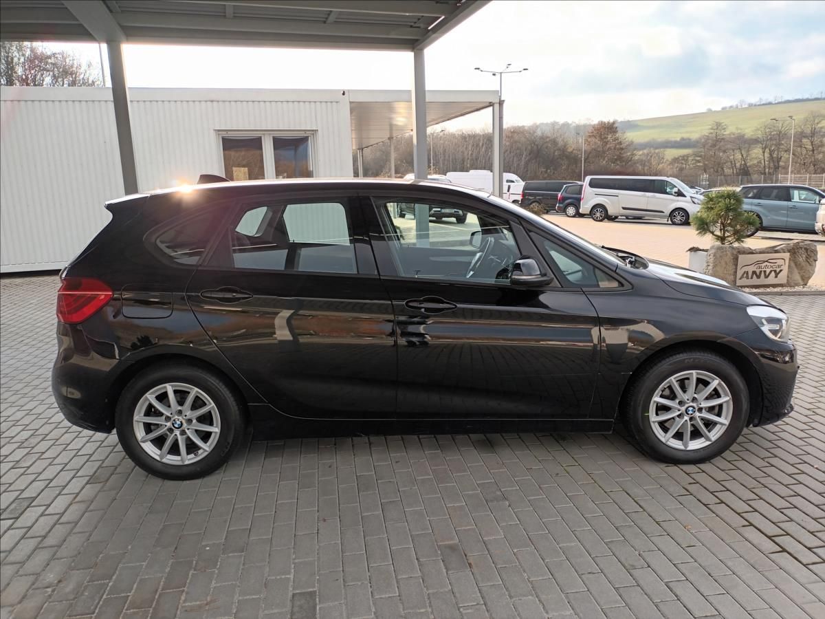 BMW Řada 2, 1,5 216d,85KW,ActiveTourer,Man - fotka 4