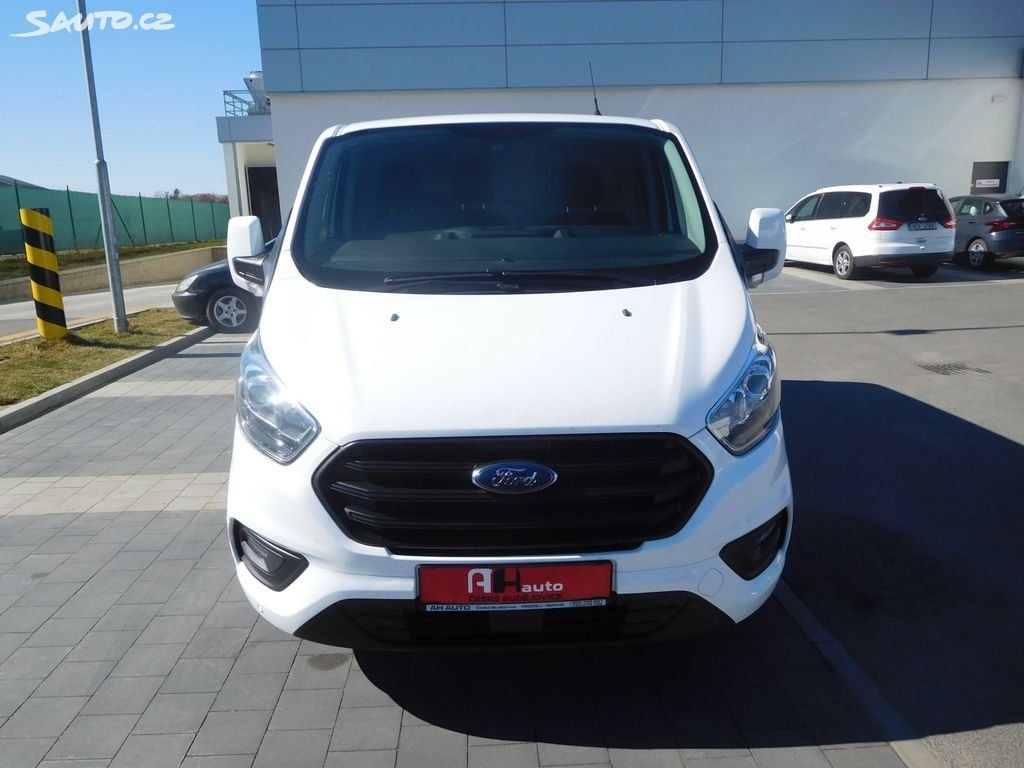 Ford Transit Custom, 2.0 TDCi, L1H1, 79.2 kW, Klima - fotka 6