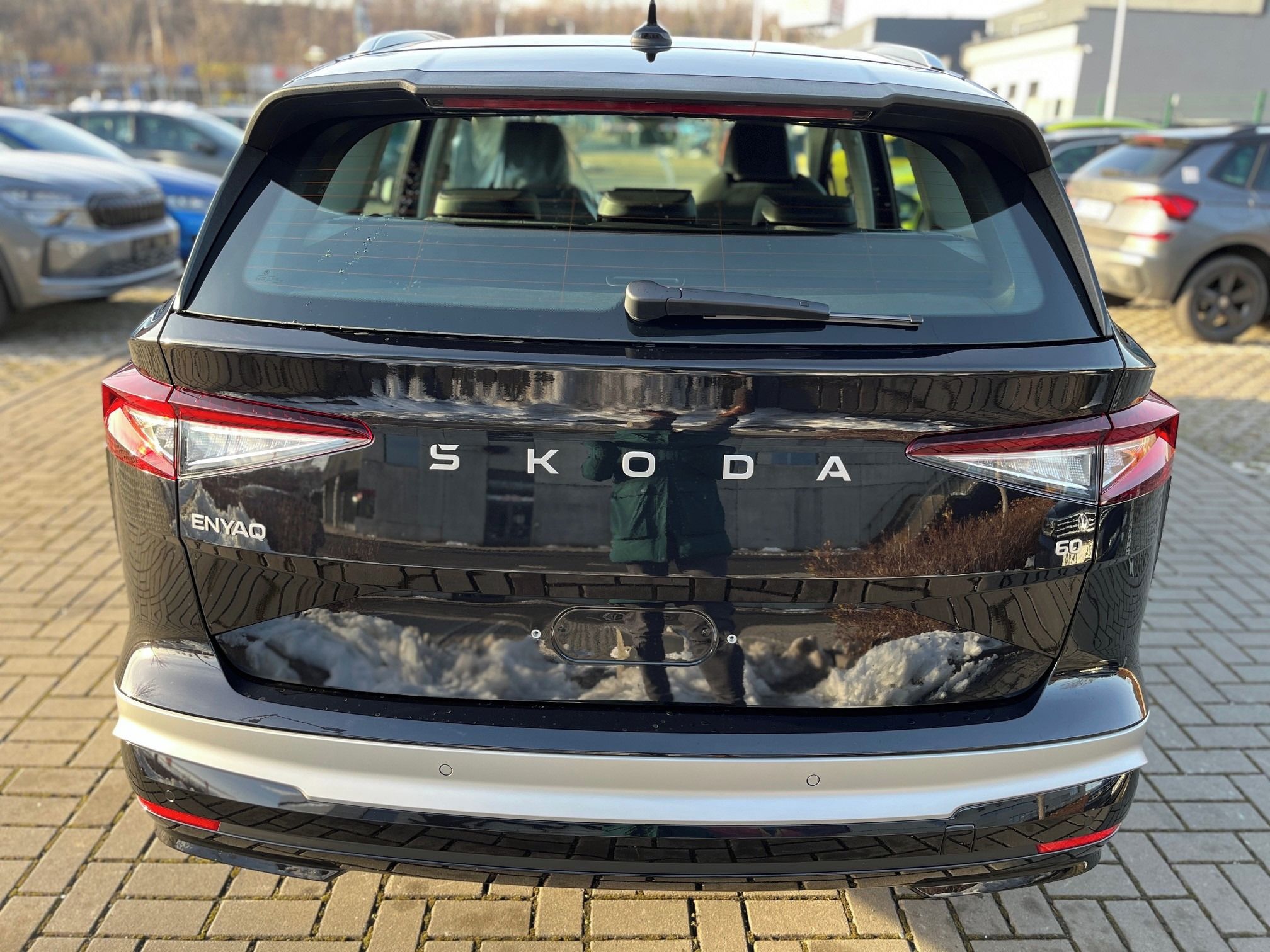 Škoda Enyaq, Selection 60 150 kW SKLADEM - fotka 6