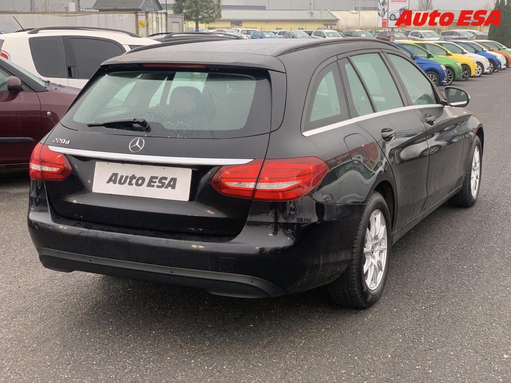 Mercedes-Benz Třídy C, 2.2 CDi C 220d,ČR,AT - fotka 6
