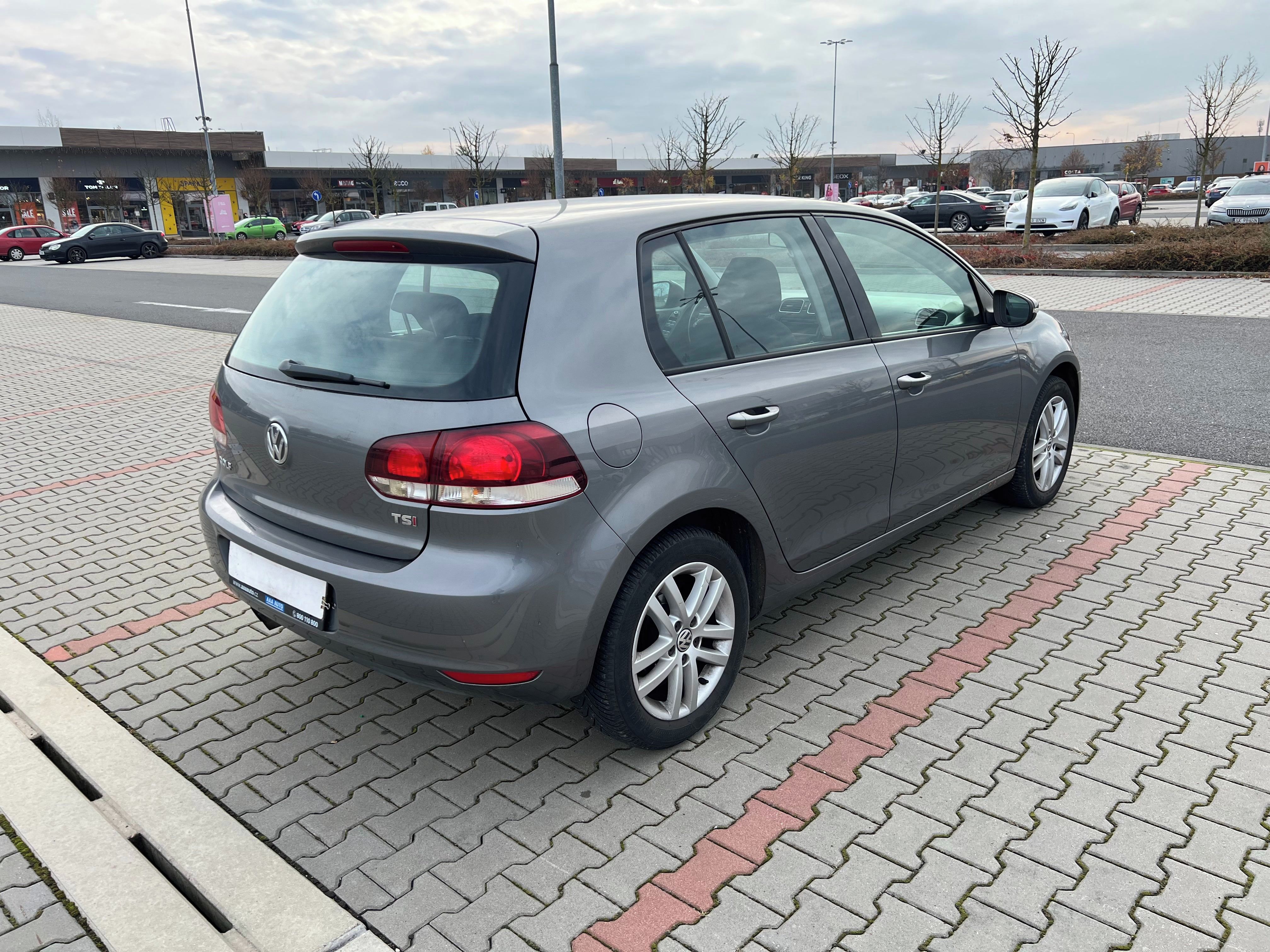Volkswagen Golf, VI 1.4 TSi 90kw Alcantara - fotka 3
