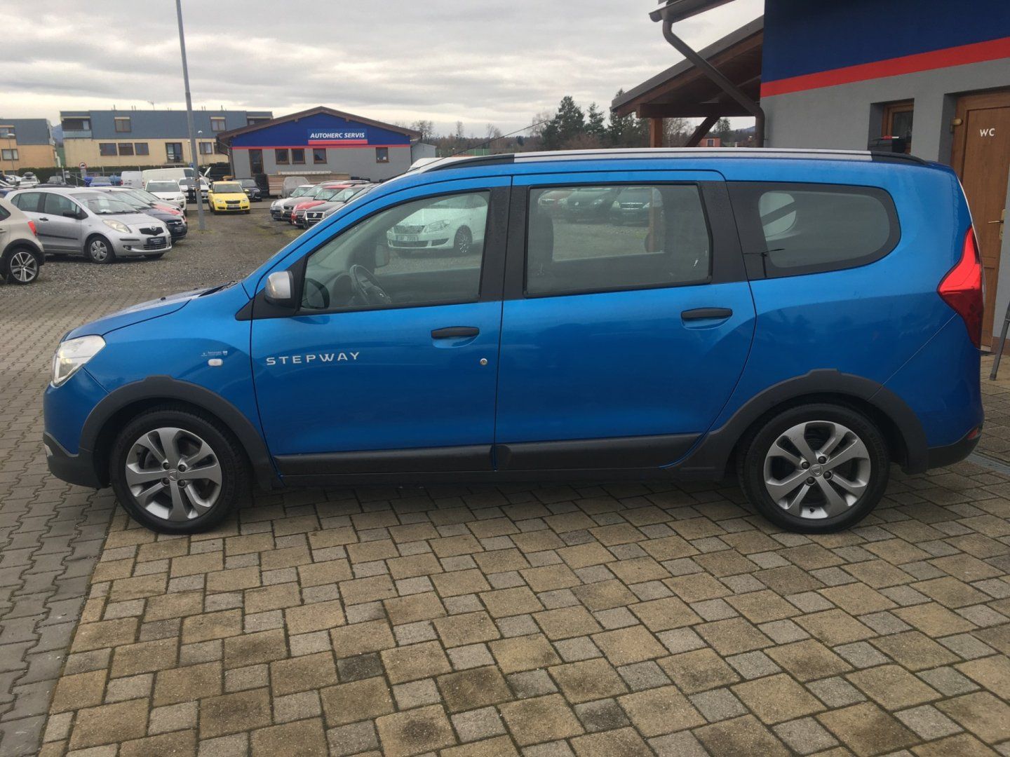 Dacia Lodgy, 1.2 i 85 kW STEPWAY - fotka 6