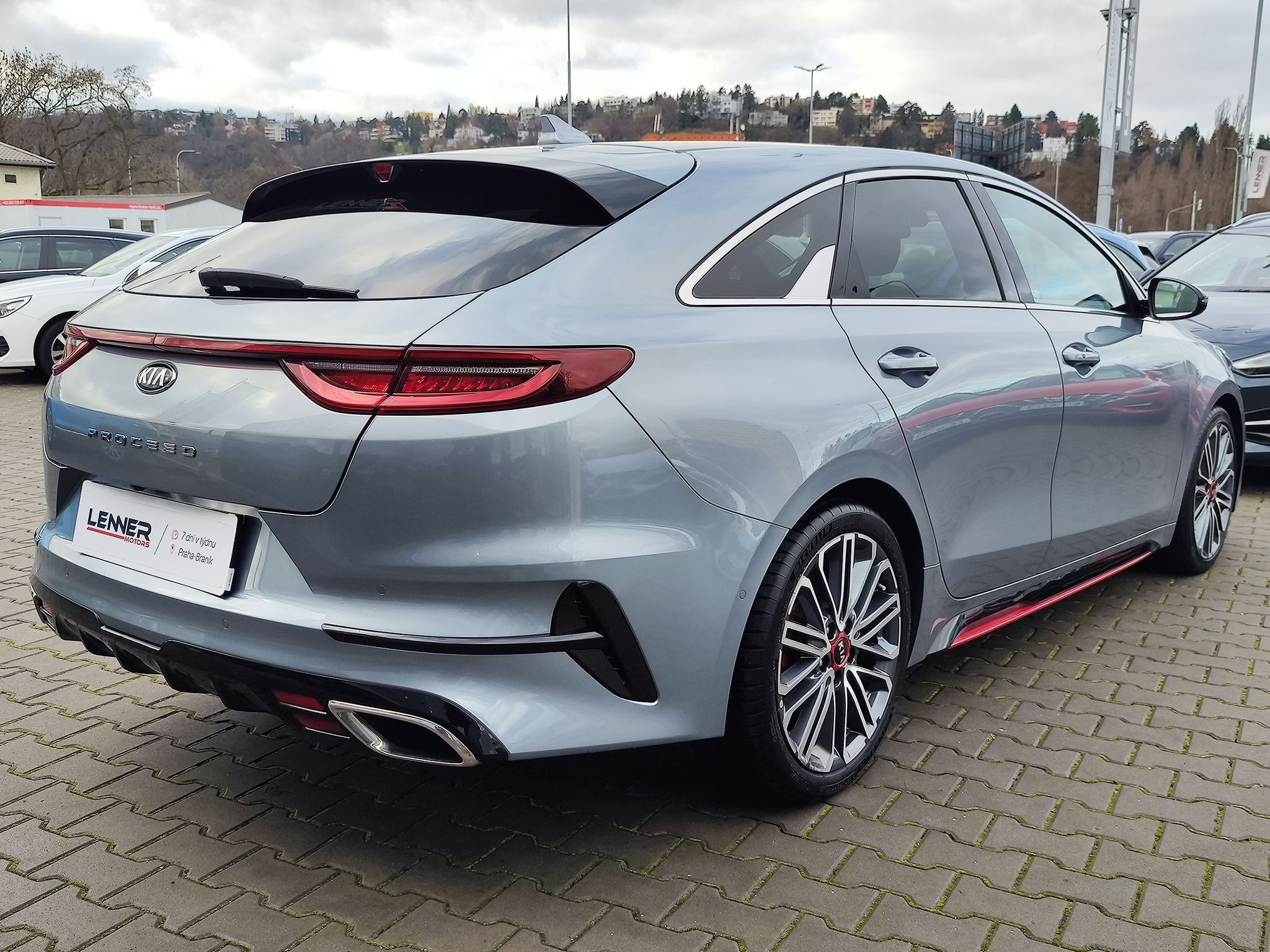 Kia ProCeed, 1.6 T-GDI/150kW GT DCT - fotka 5
