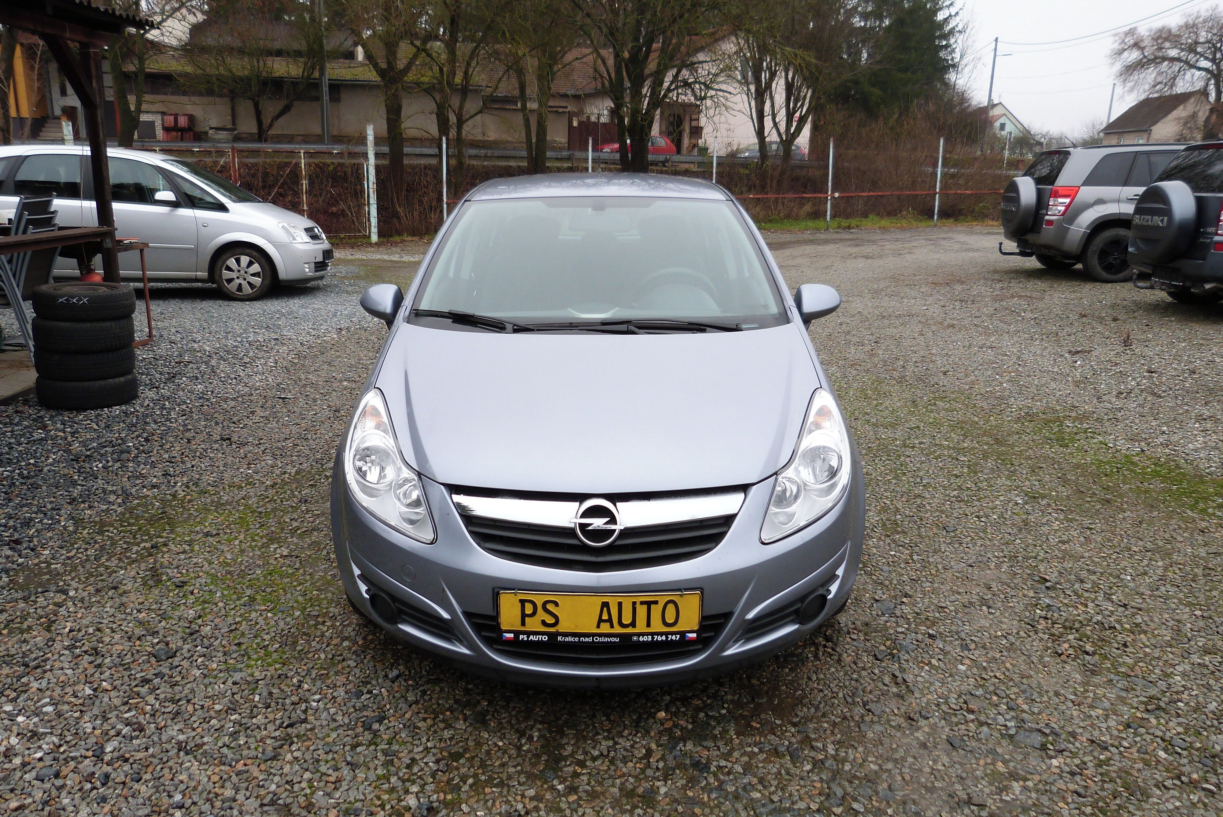 Opel Corsa, 1.4i 16v 66kw - fotka 2