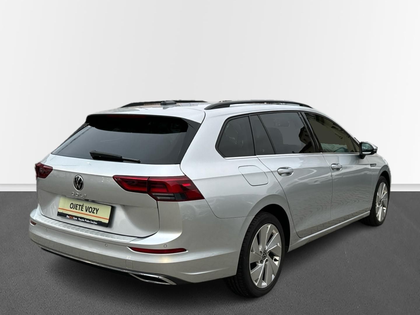 Volkswagen Golf, Variant 2,0 TDI Style DSG - fotka 2