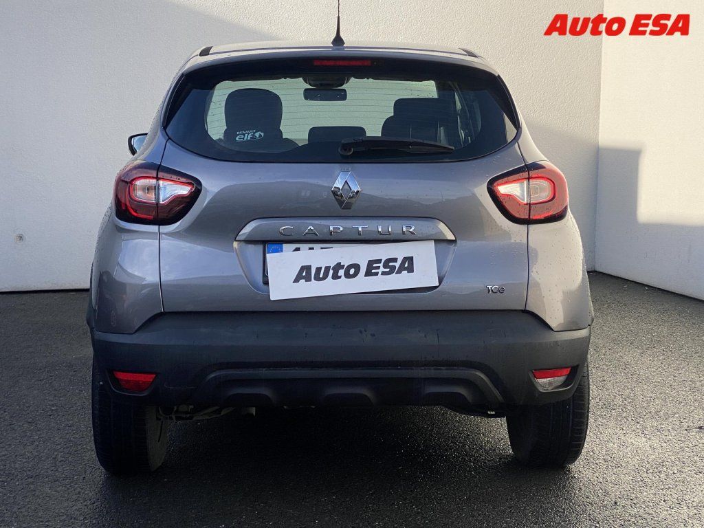 Renault Captur, 0.9 TCe,AC,tempo - fotka 5
