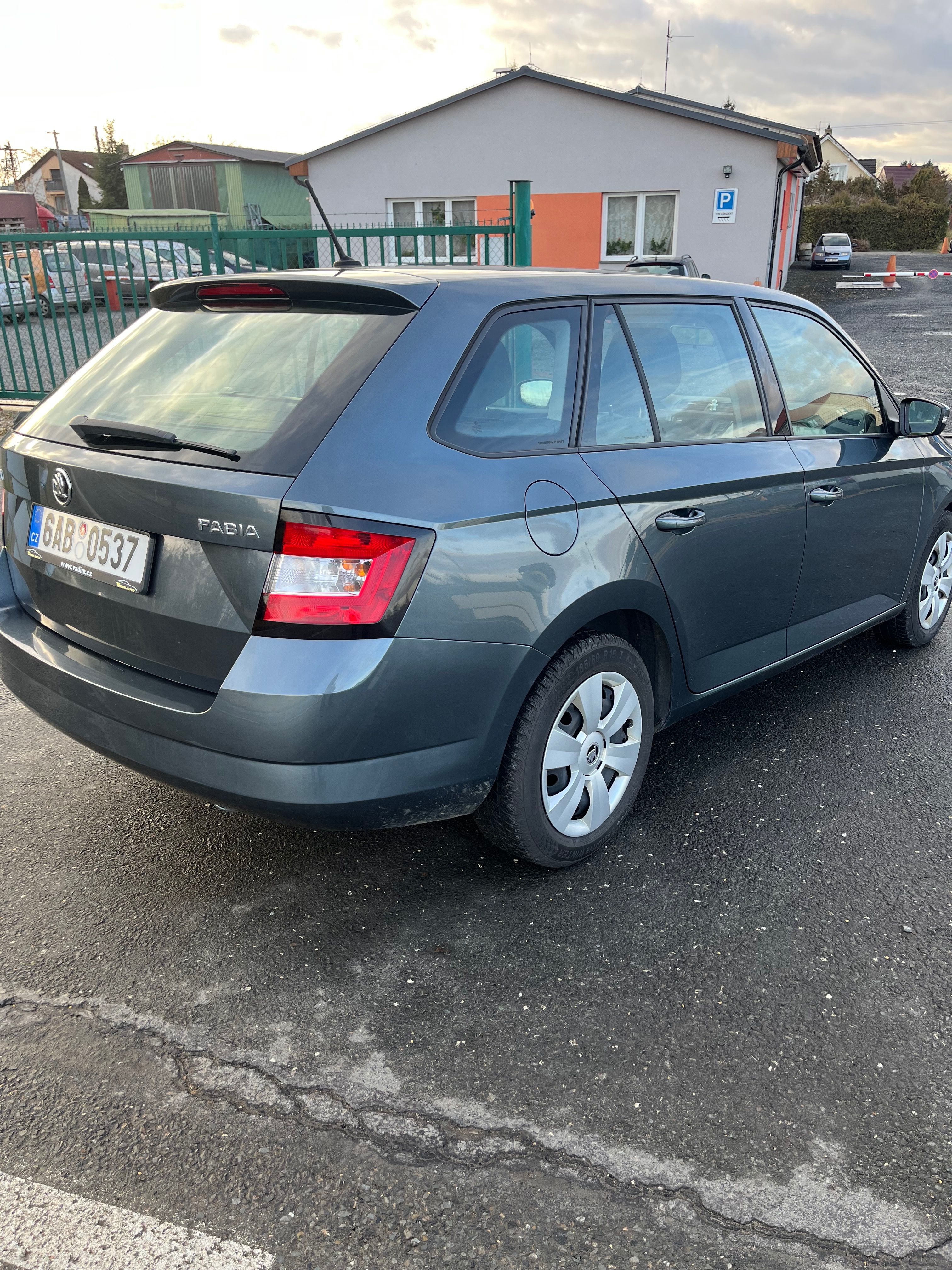 Škoda Fabia, Škoda Fabia 1.4TDI TOP STAV - fotka 2