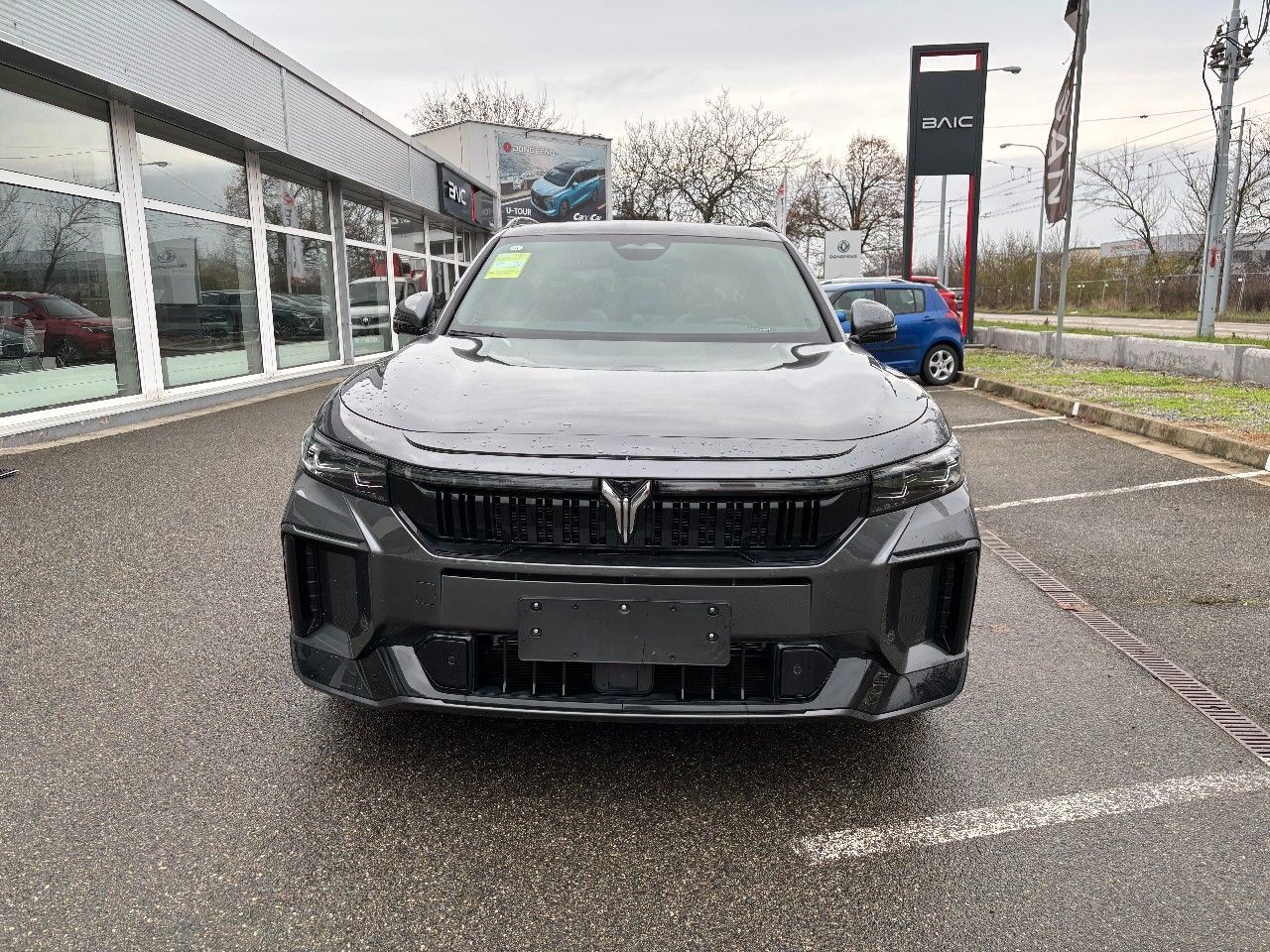 Dongfeng Voyah Free, REV 318 AWD - fotka 2