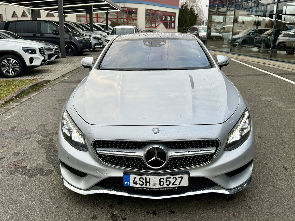 Mercedes-Benz Třídy S, 500 4MATIC kupé - fotka 3