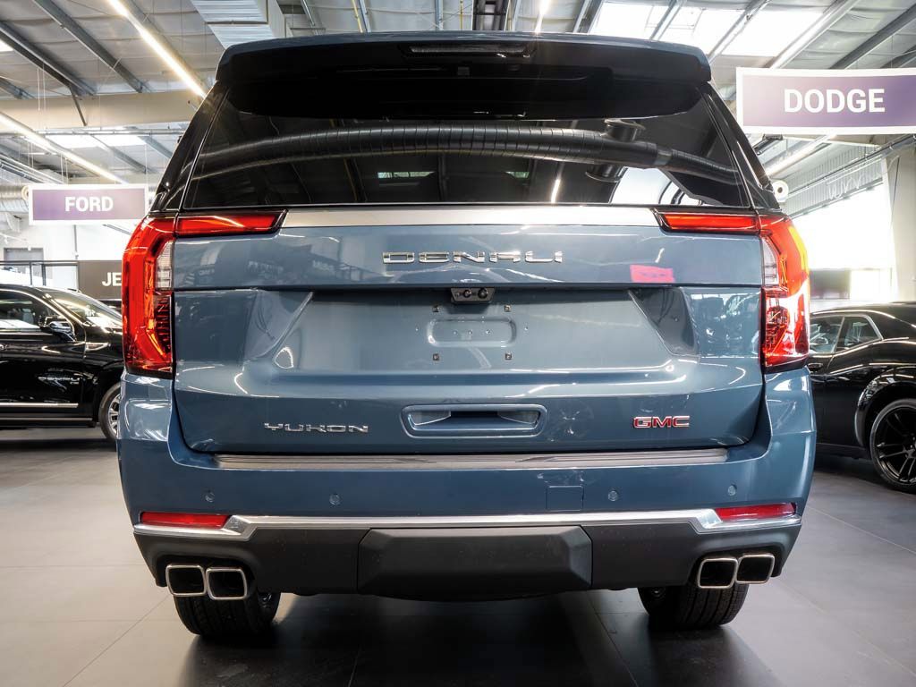 GMC Yukon, 6.2 V8 Denali Reserve Package - fotka 4
