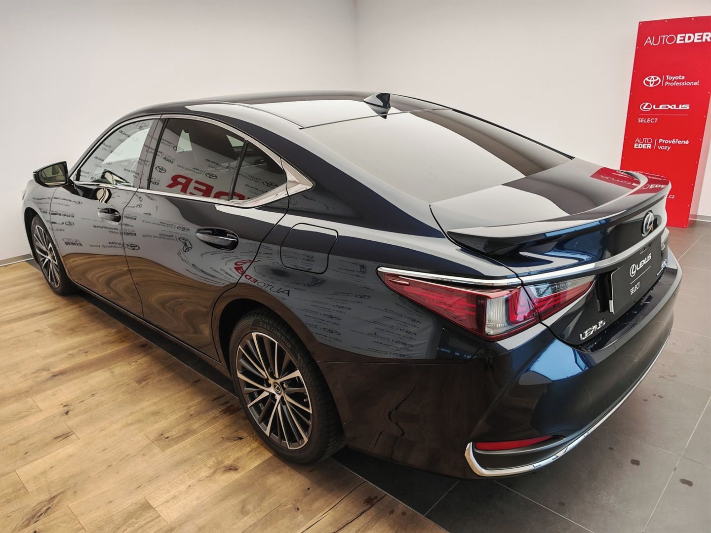 Lexus ES 300h, LEXUS ES 300h Prestige Plus - fotka 6