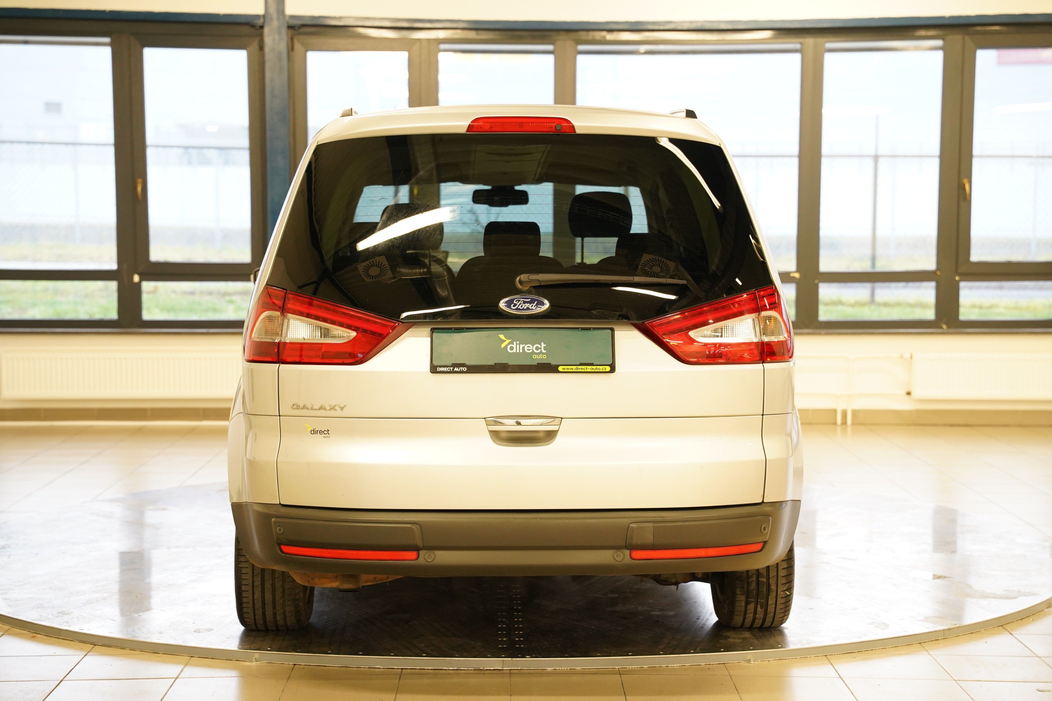 Ford Galaxy, 1.6 EcoBoost 118 kW Ghia - fotka 6