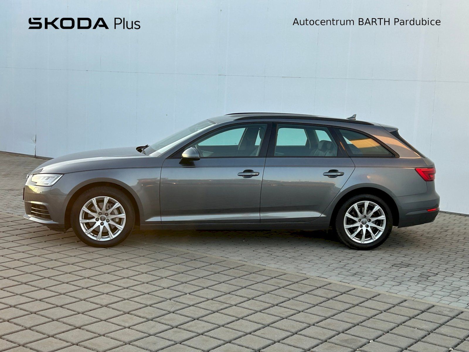 Audi A4, Avant / 2,0 TDI / 140 kW / 7ST - fotka 2