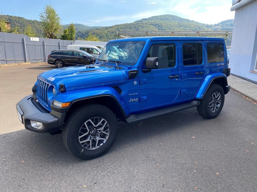 Jeep Wrangler, 2,0T PHEV (380 k) 4XE SAHARA - fotka 5