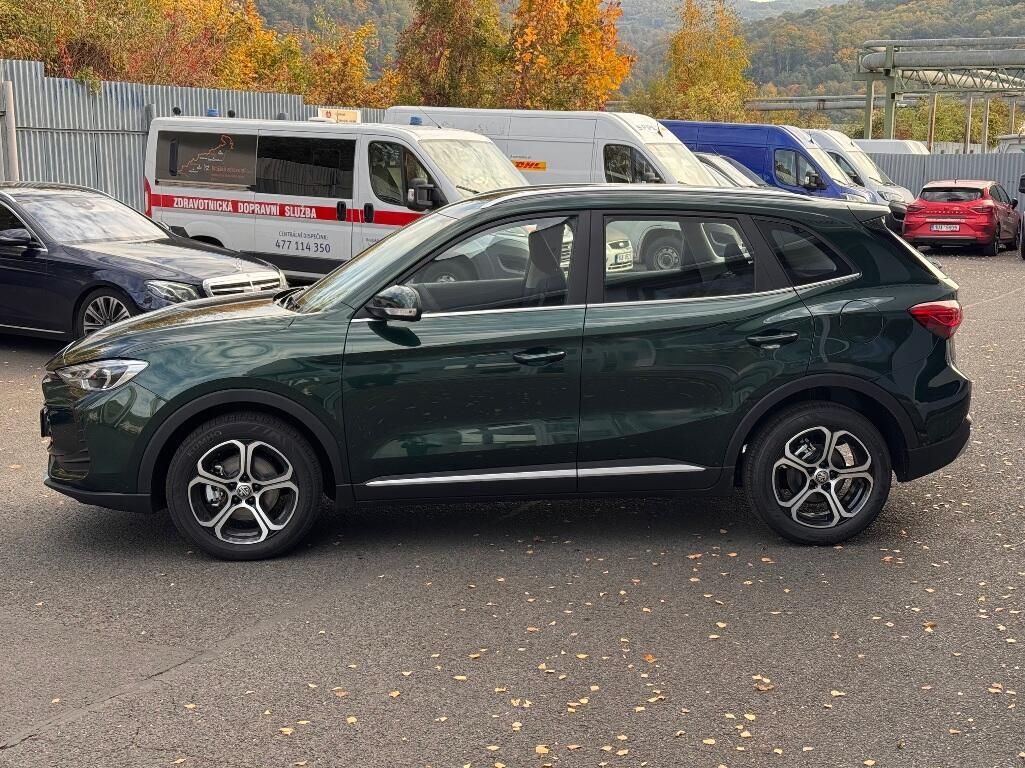 MG ZS, 1,5l Hybrid + (197k) Emotion - fotka 6