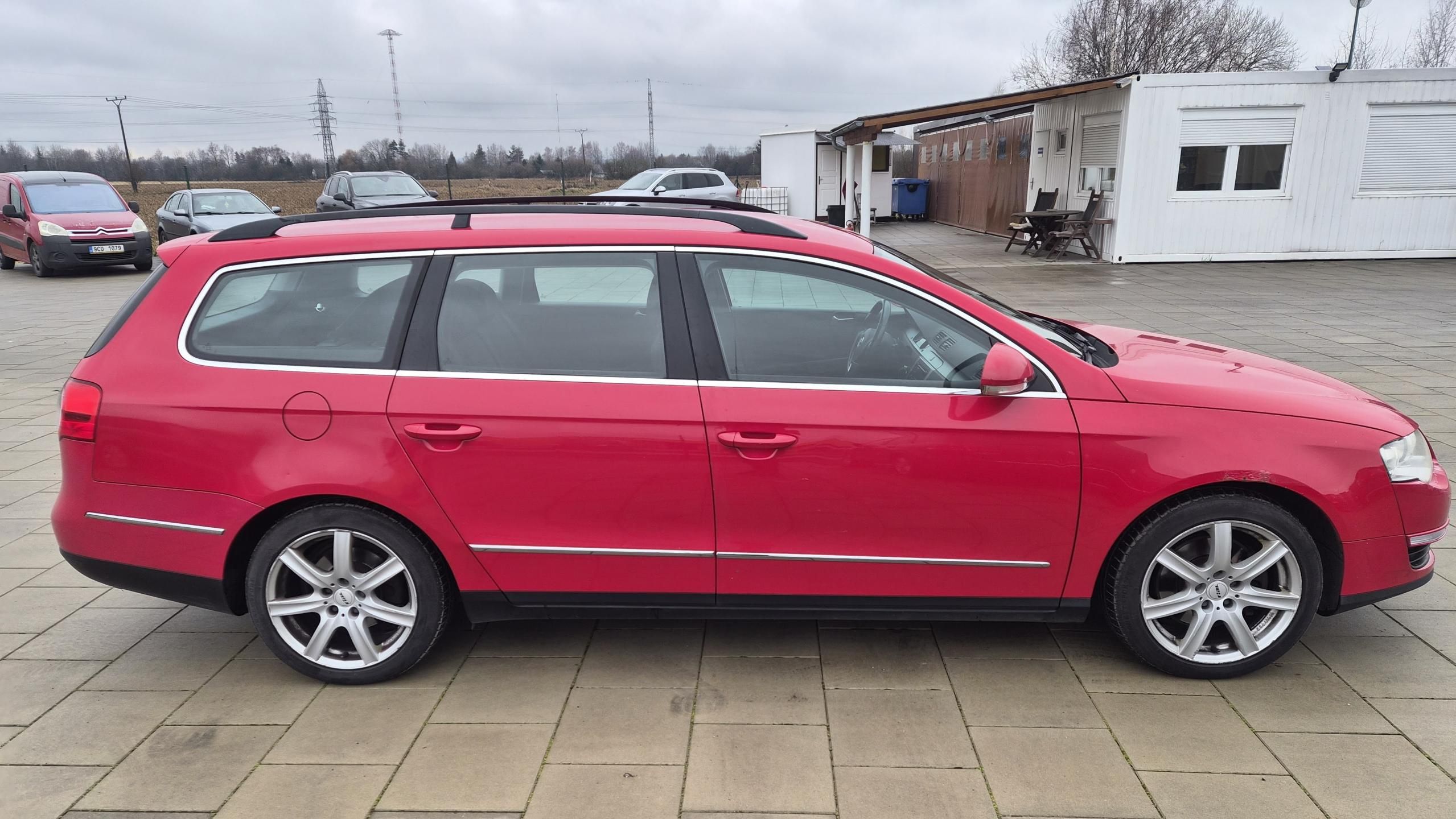 Volkswagen Passat Variant, 1.8 TSi combi - fotka 4