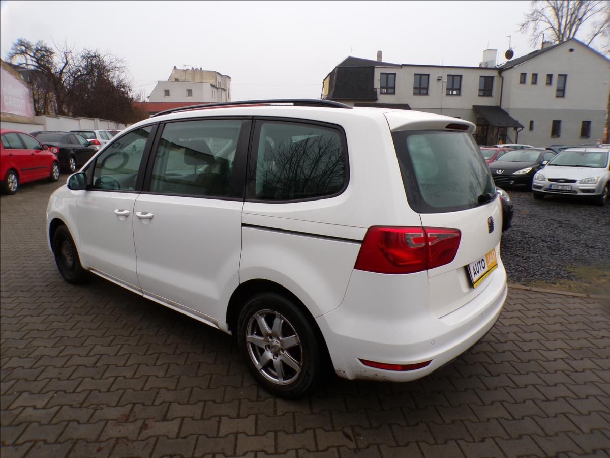 Seat Alhambra, 2,0 TDI-125KW  TAŽNÉ ZAŘ.,7 MÍ - fotka 4