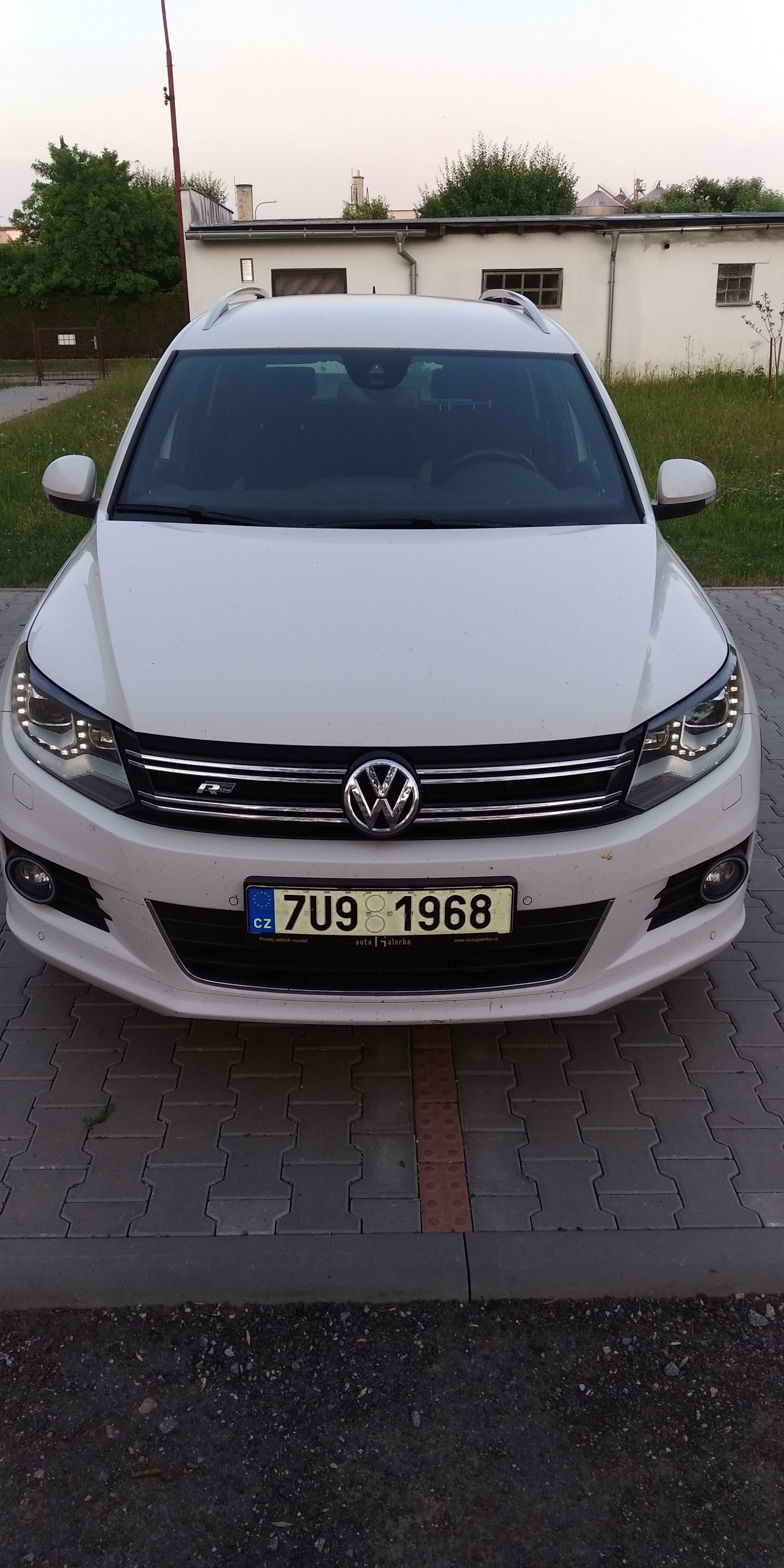 Volkswagen Tiguan, 2,0TDI R-line, 103 kW - fotka 2