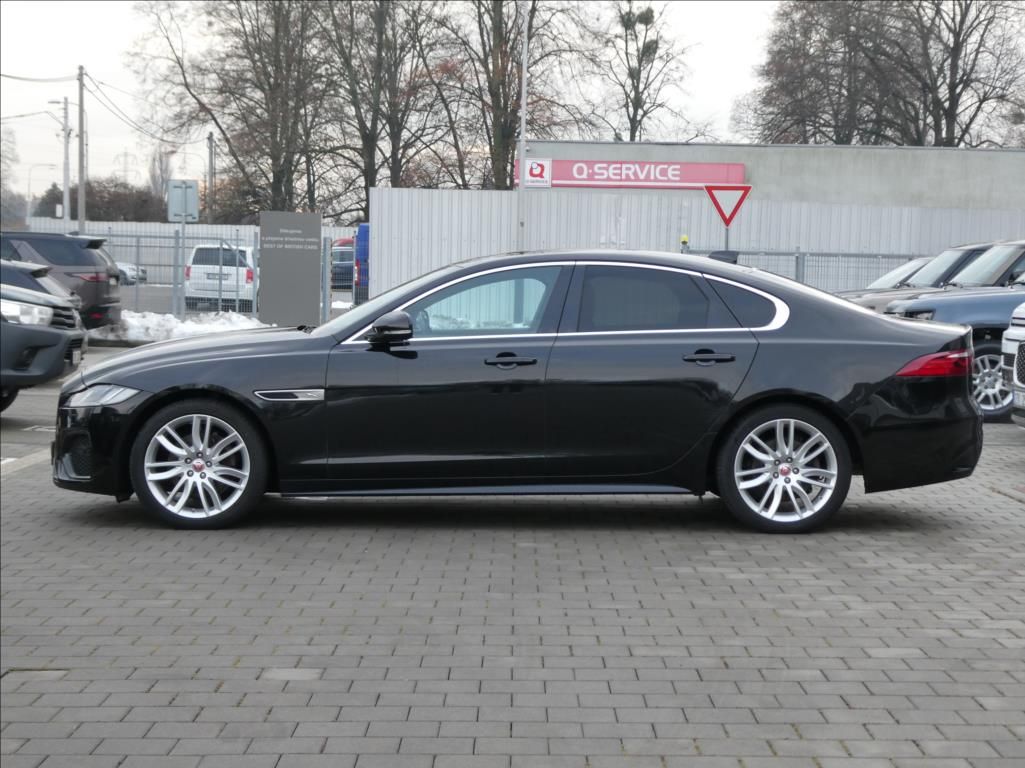 Jaguar XF, 2,0 D200 R-Dynamic S,1M,ČR,DPH - fotka 2