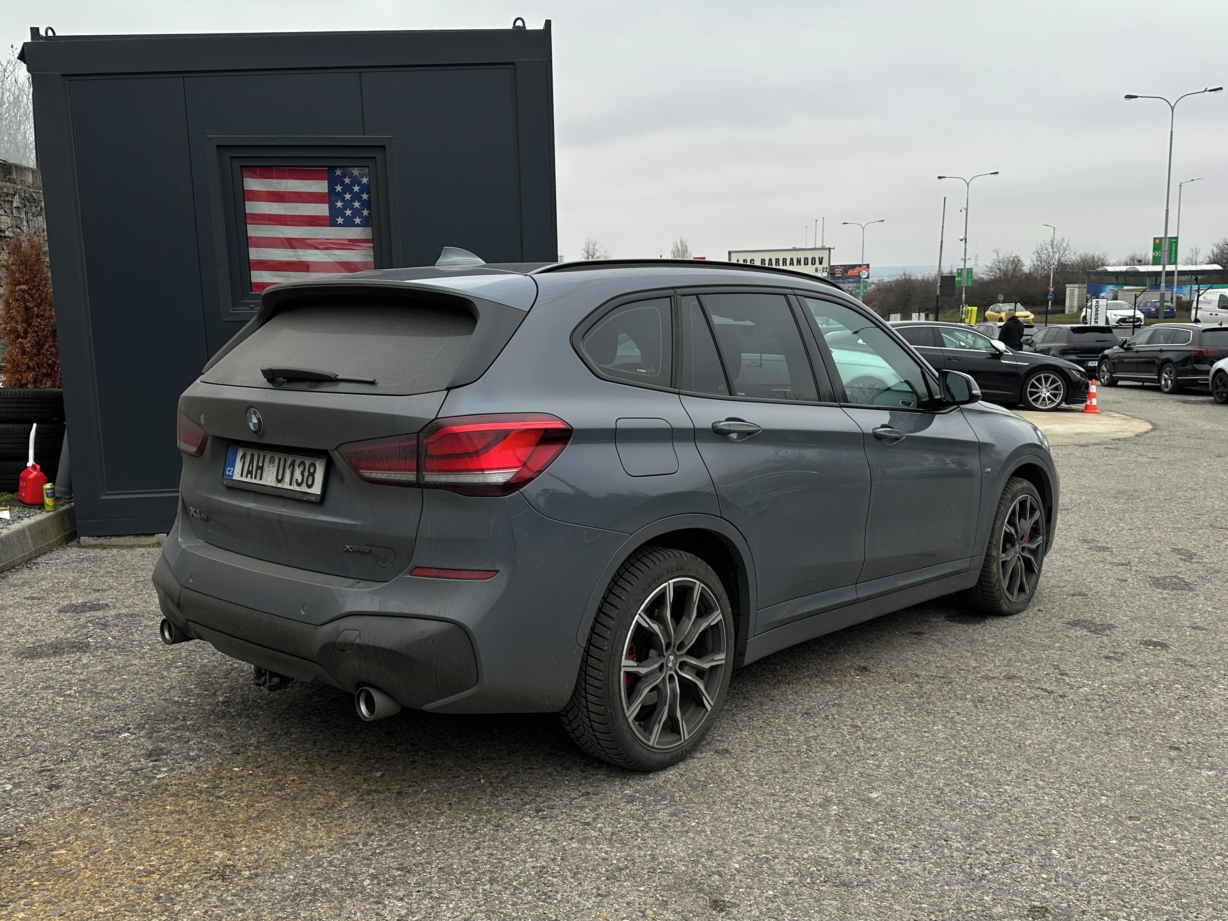 BMW X1, BMW X1 xDrive18d 2021 - fotka 6