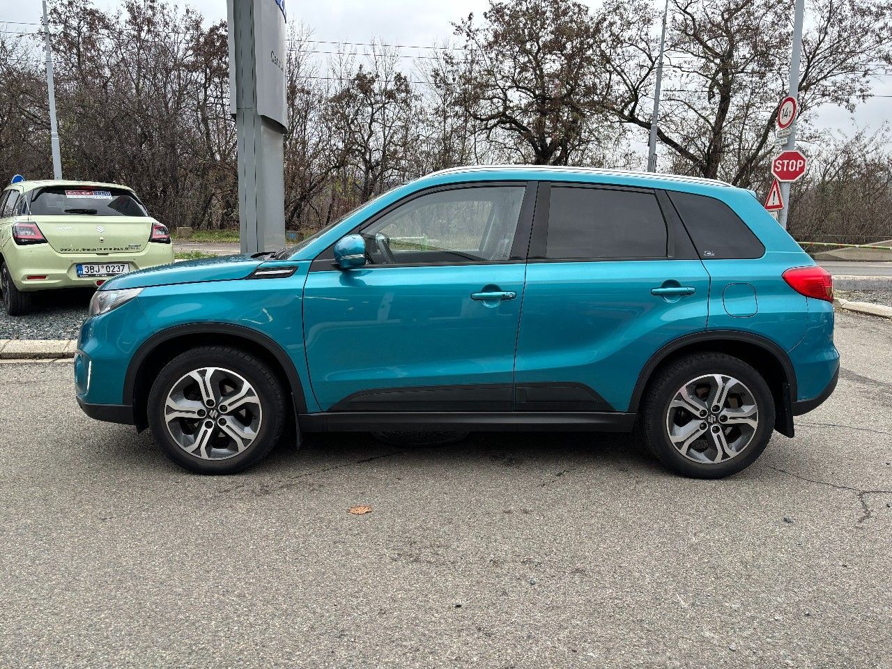 Suzuki Vitara, 4x4 automat Elegance 1,6 VVT - fotka 4