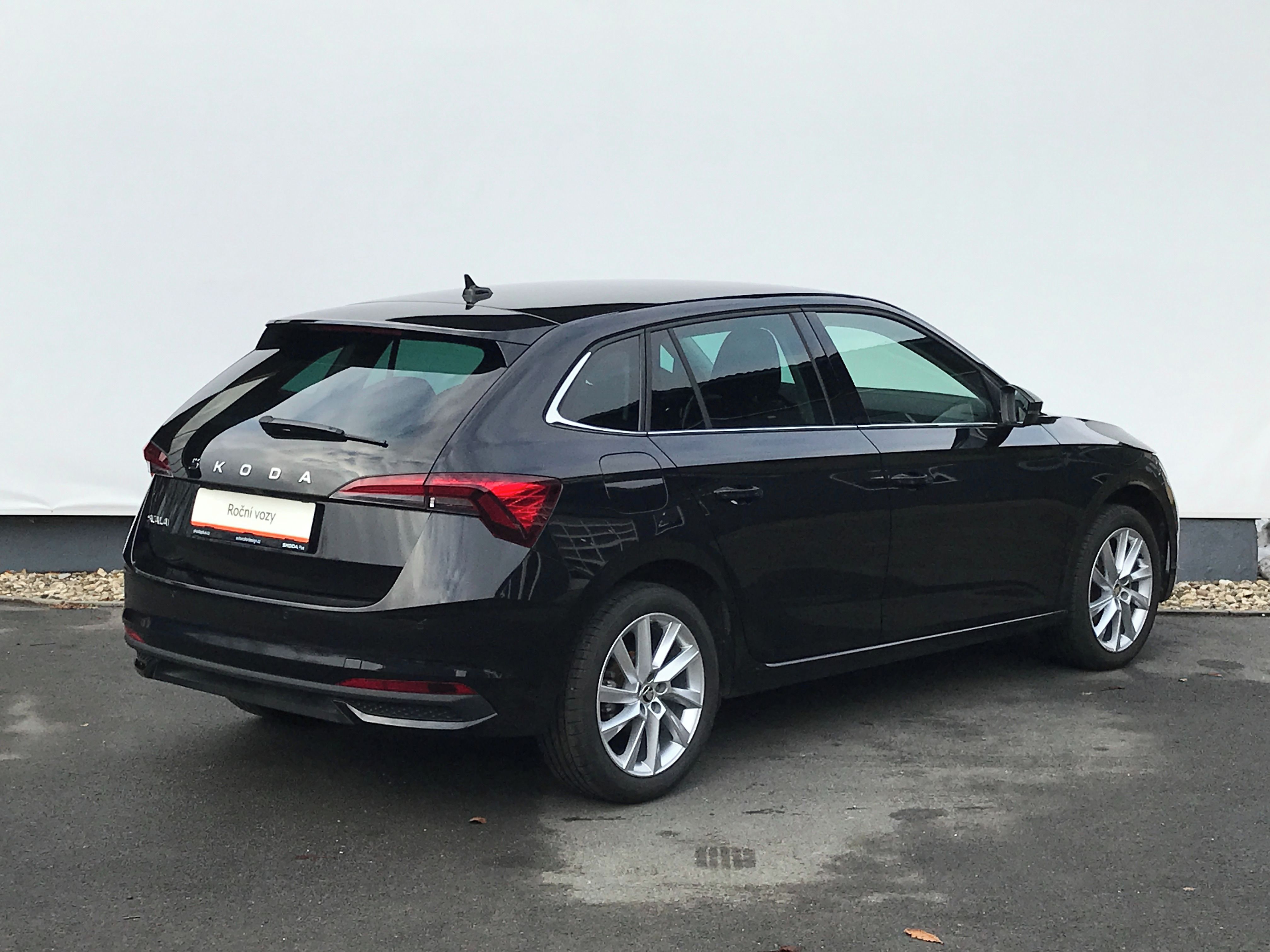Škoda Scala, 1.0TSi 85kW TOPSELEC+VYHŘ.SKLO - fotka 2