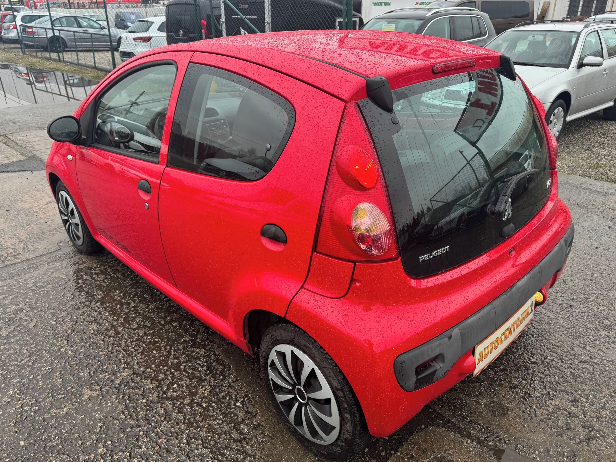 Peugeot 107, 1,0i 50kW Junior - fotka 5