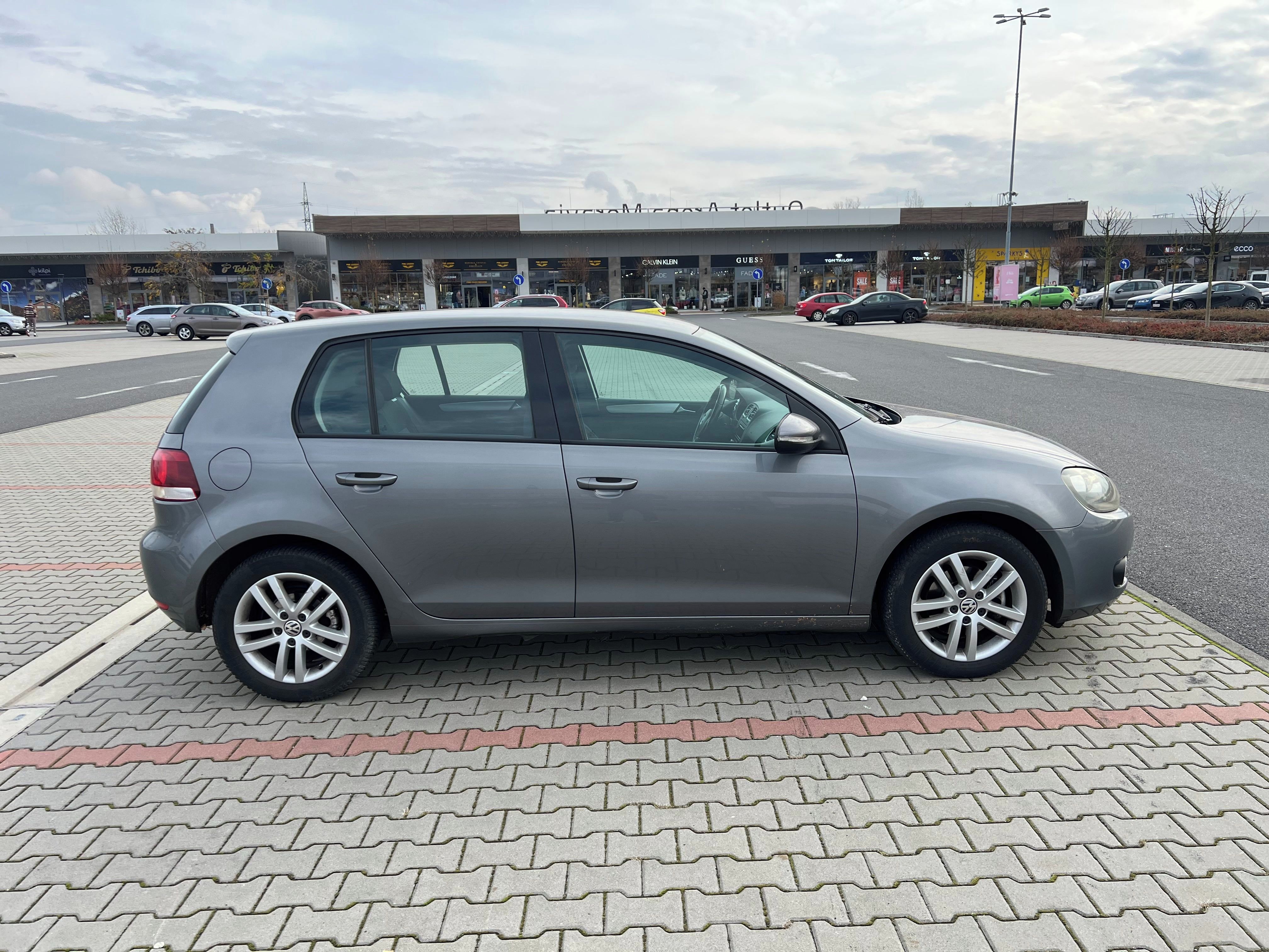 Volkswagen Golf, VI 1.4 TSi 90kw Alcantara - fotka 2