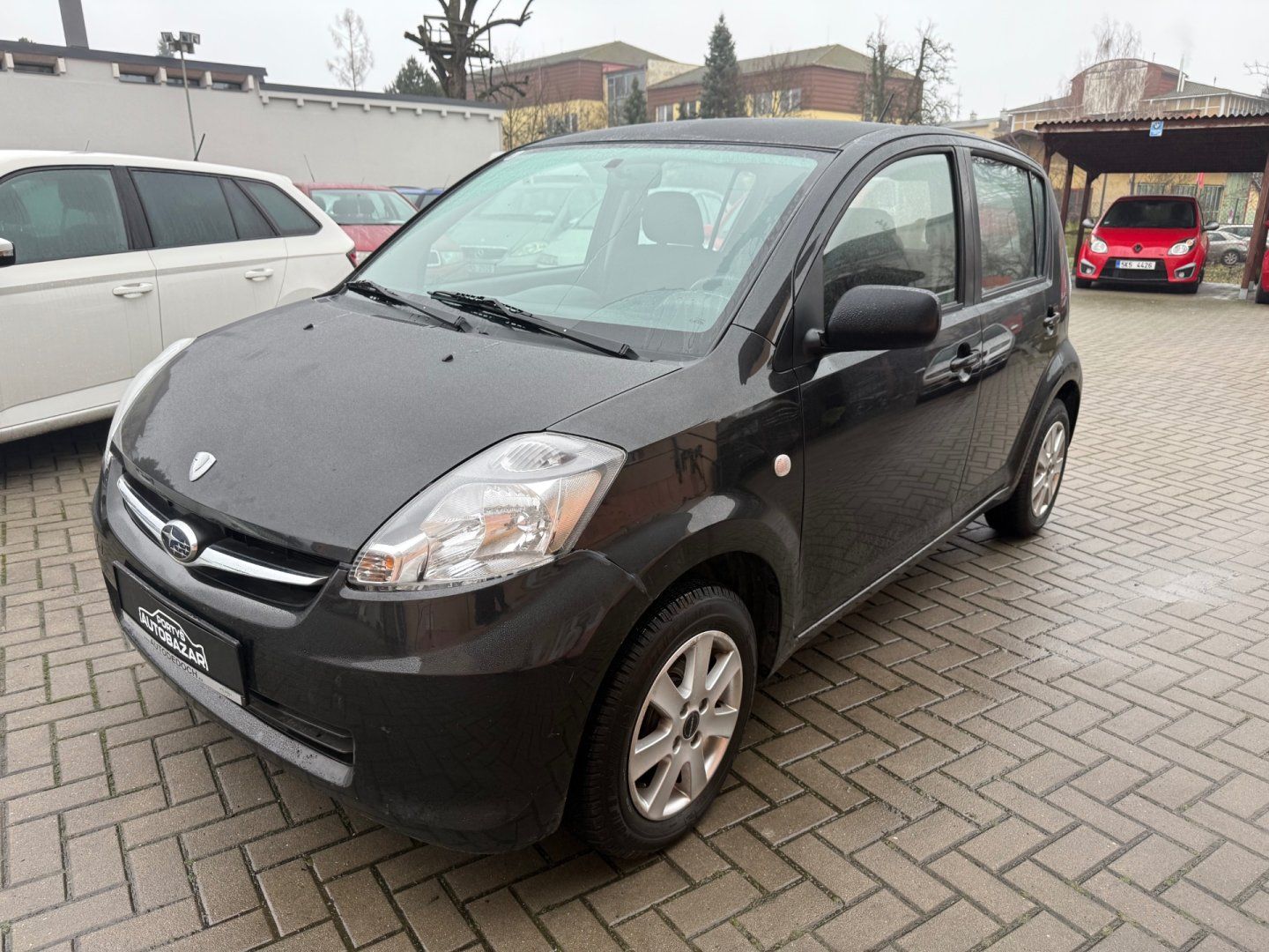 Subaru Justy, 1.0