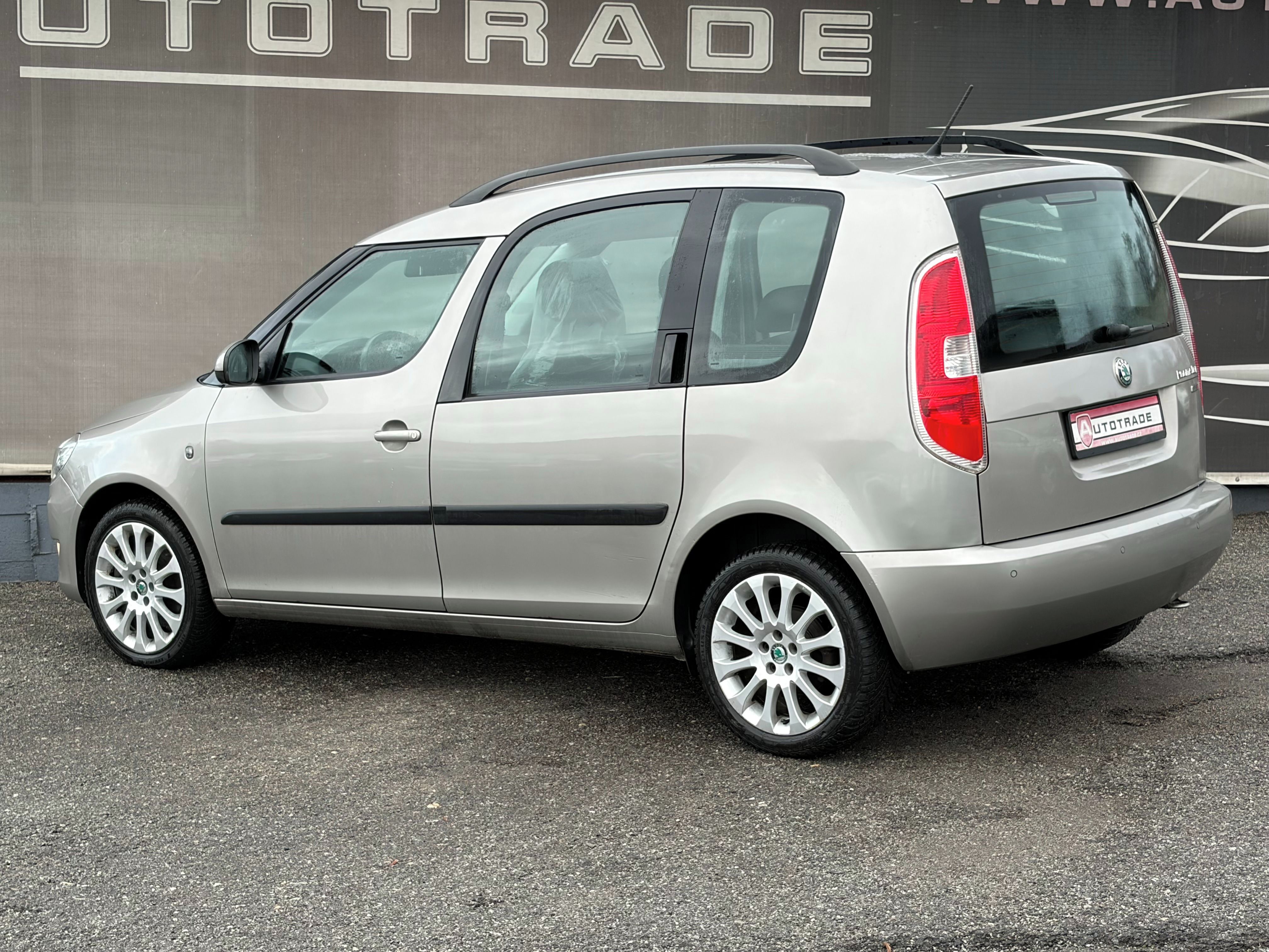 Škoda Roomster, 1.2TSi 77kW, DigiKLIMA, PANO - fotka 3
