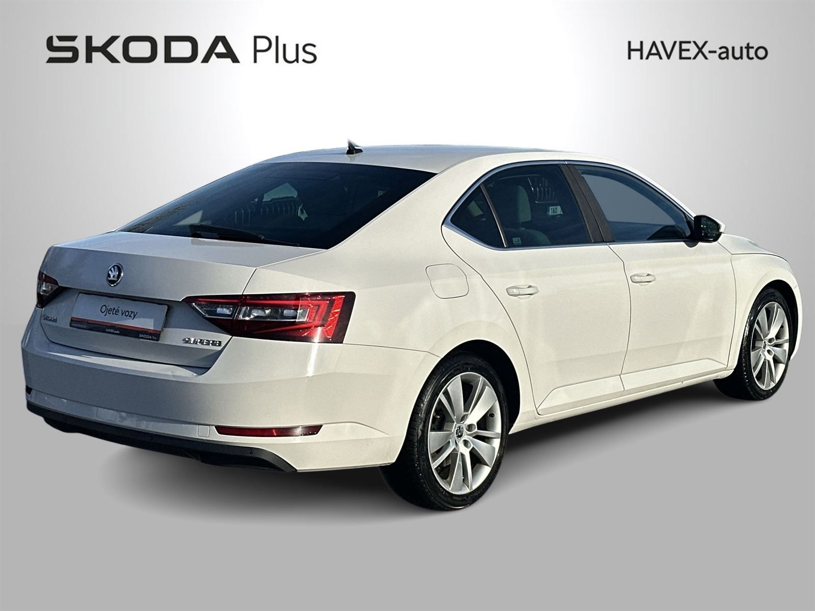 Škoda Superb, 2.0 TDI 140kW Style - fotka 2