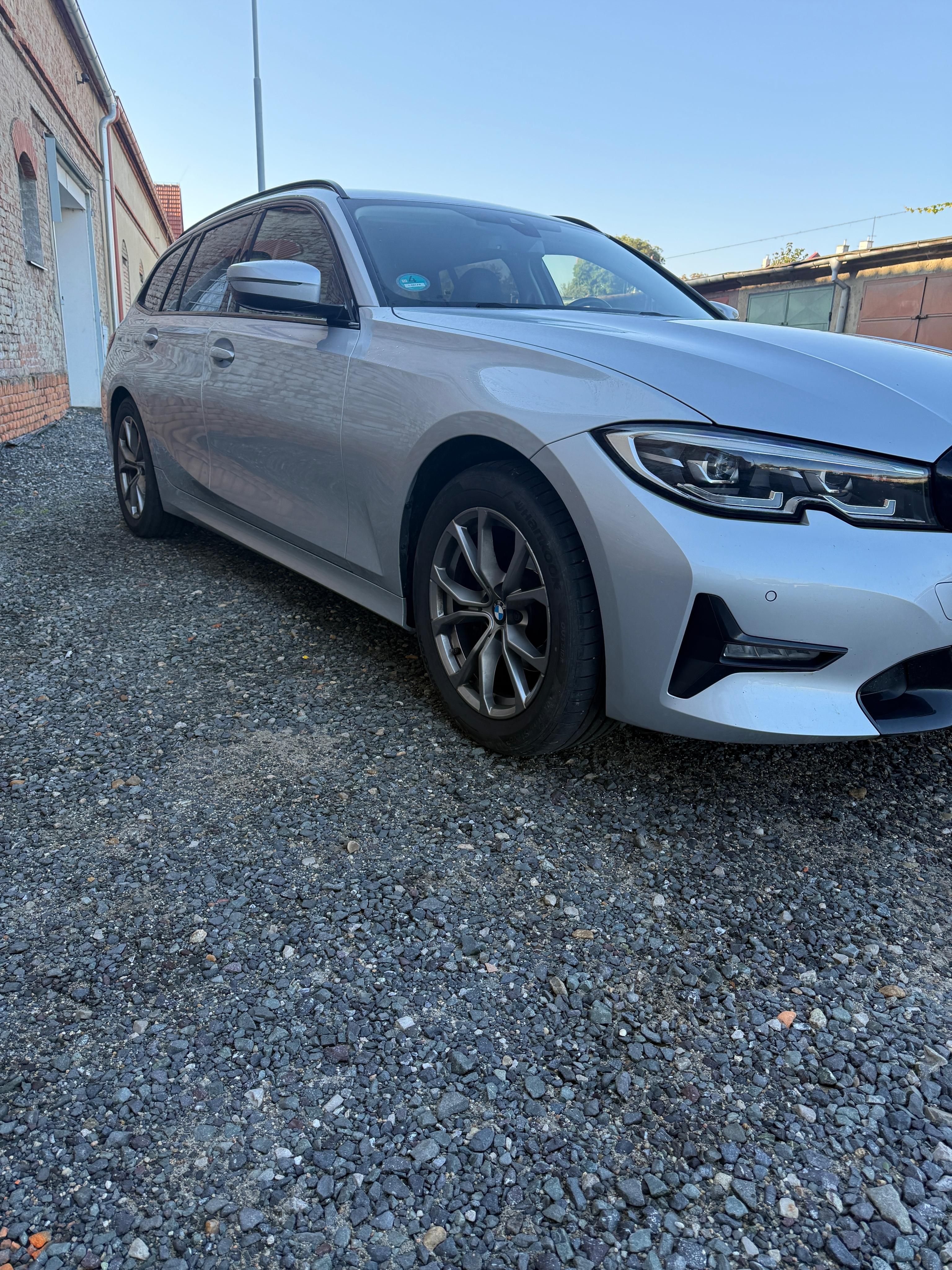 BMW Řada 3, virtual cockpit - fotka 5