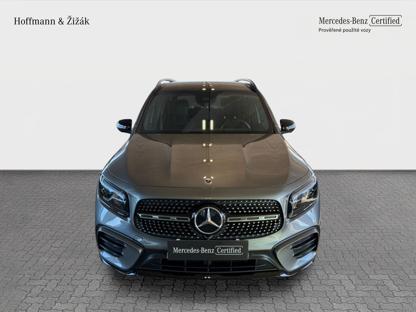 Mercedes-Benz GLB, 220d 4M - fotka 2