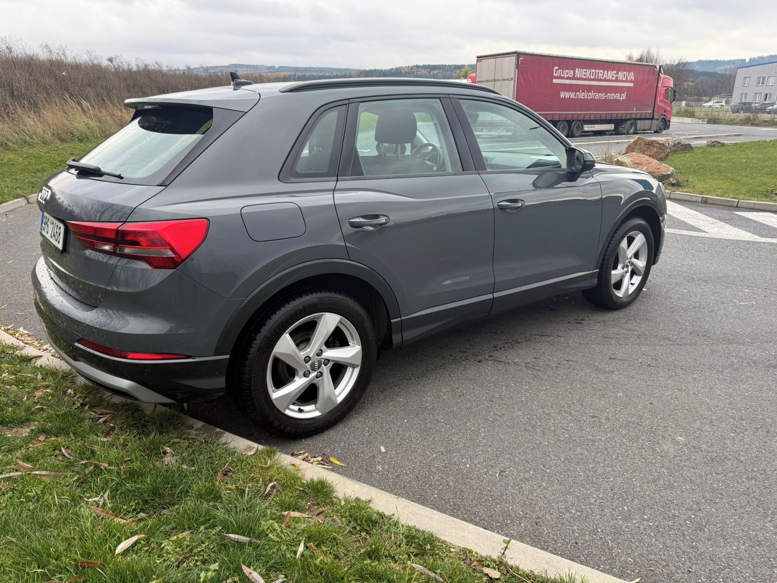 Audi Q3, 1,5 TSI - fotka 3