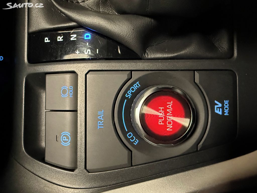 Toyota Rav4, fotka 26
