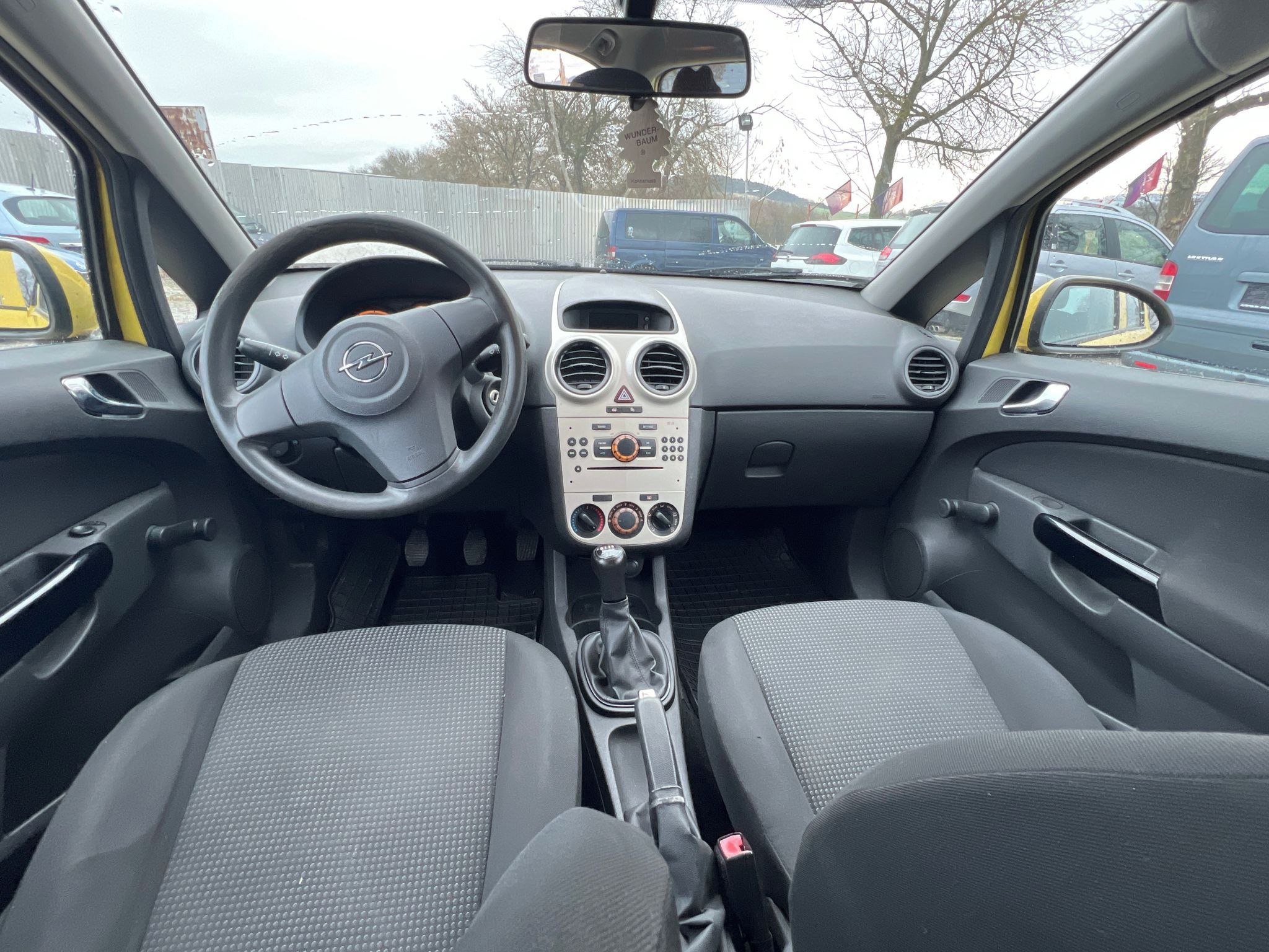 Opel Corsa, 1.0i - fotka 5