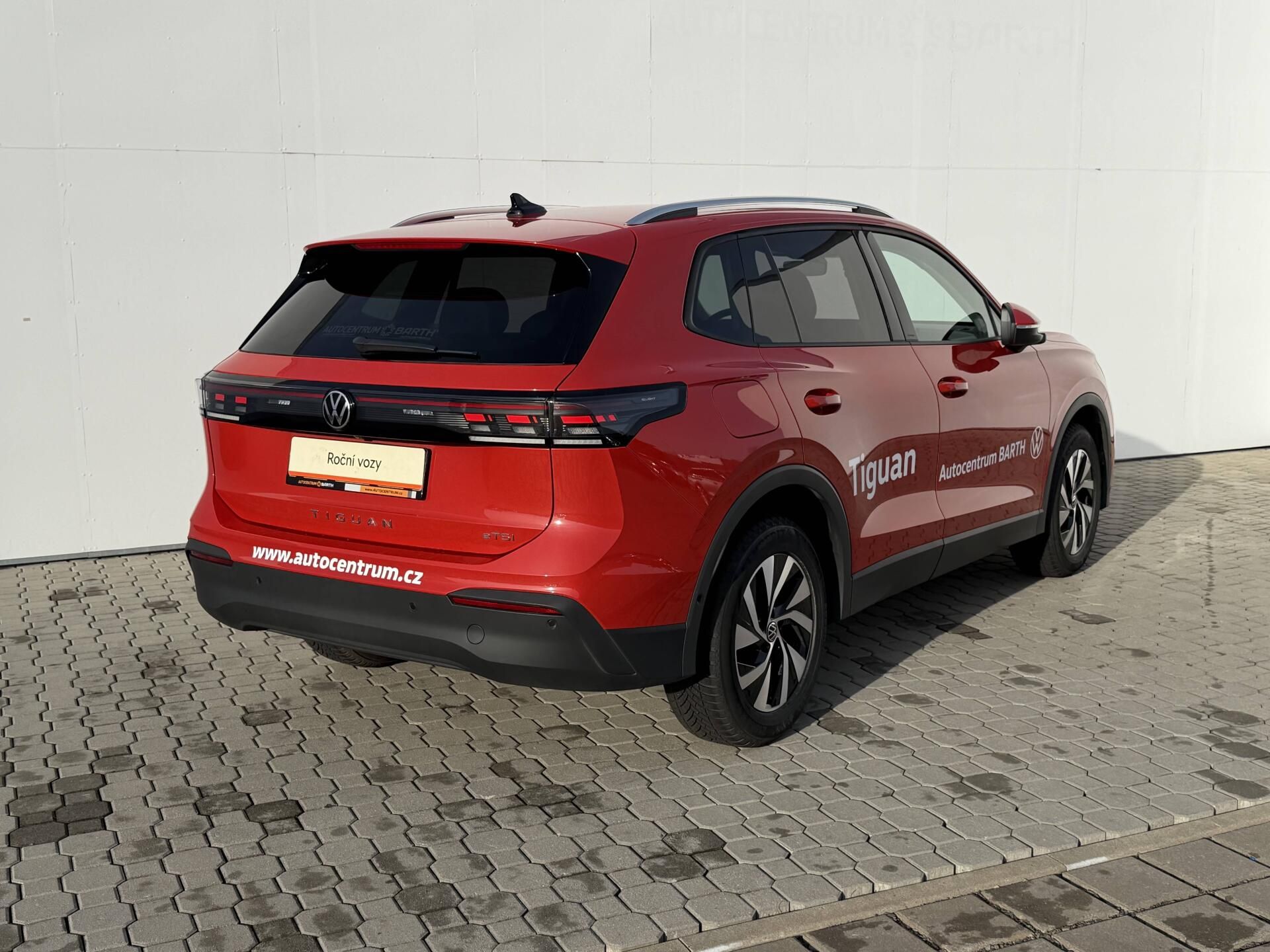 Volkswagen Tiguan, People 7DSG mHEV 1,5eTSI - fotka 2