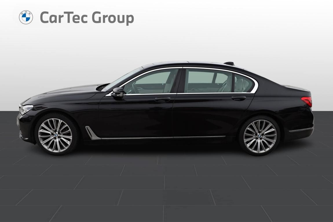 BMW Řada 7, 750Li xDrive - fotka 3