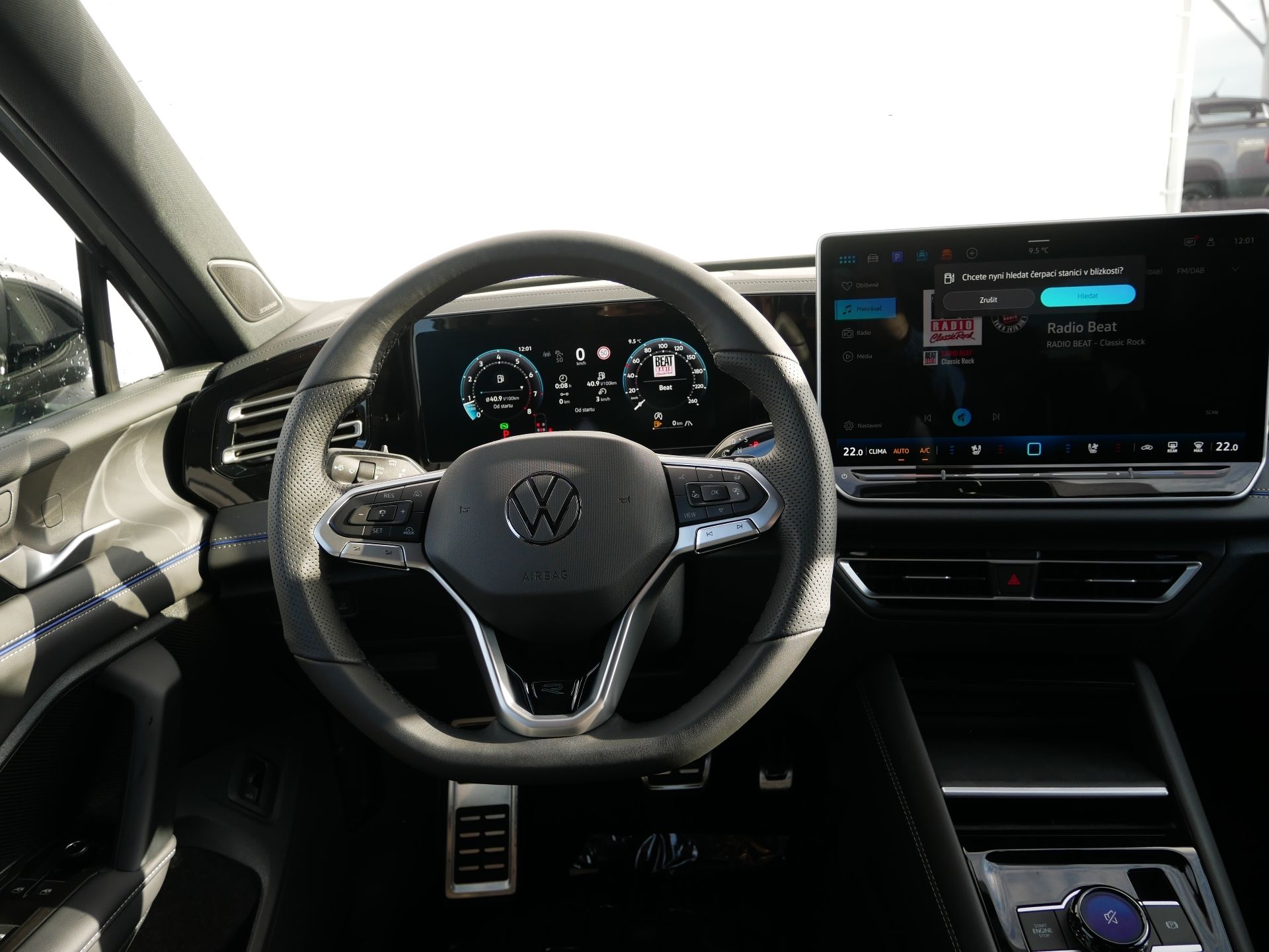 Volkswagen Tiguan, Tiguan R-Line People 2,0 TSI 1 - fotka 5
