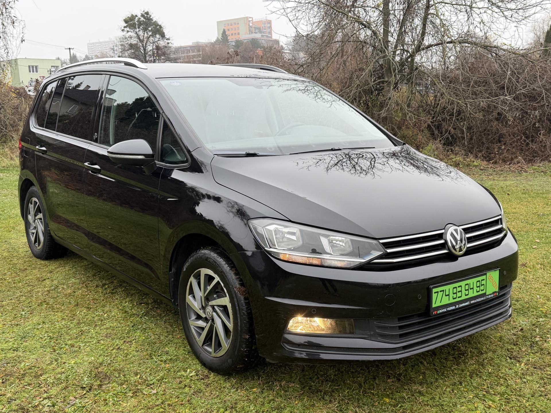 Volkswagen Touran, 1,4 TSI - PARK. KAMERA - fotka 2