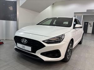 Hyundai i30, 1,5 i HB MT Comfort 16" kola