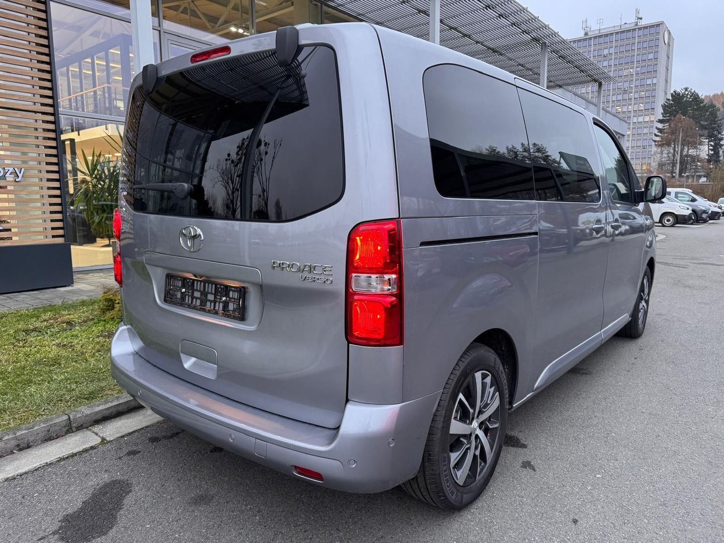 Toyota Proace, 2.0 Family, L1 - fotka 3