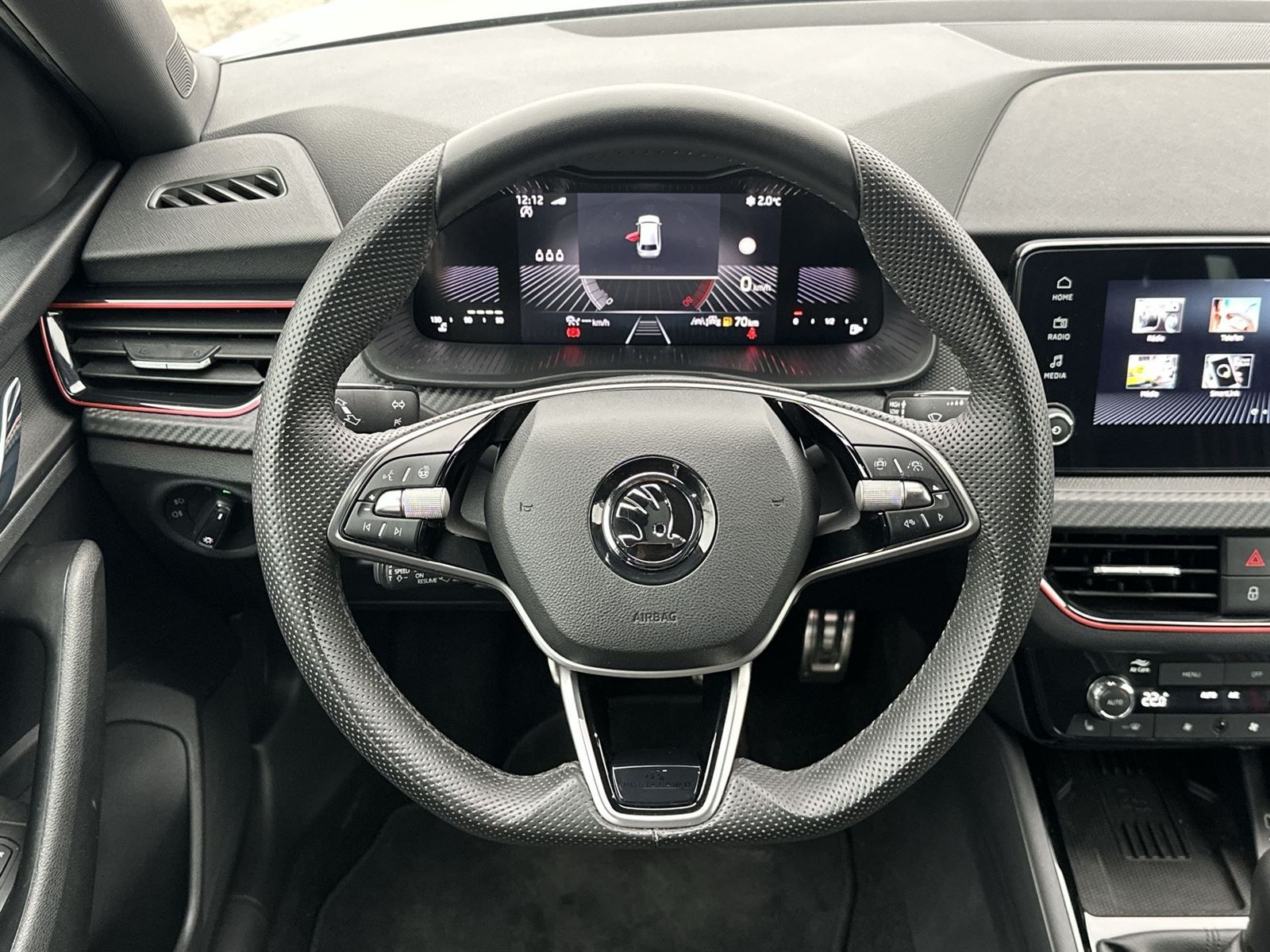 Škoda Scala, 1.5 TSI Monte Carlo - fotka 6