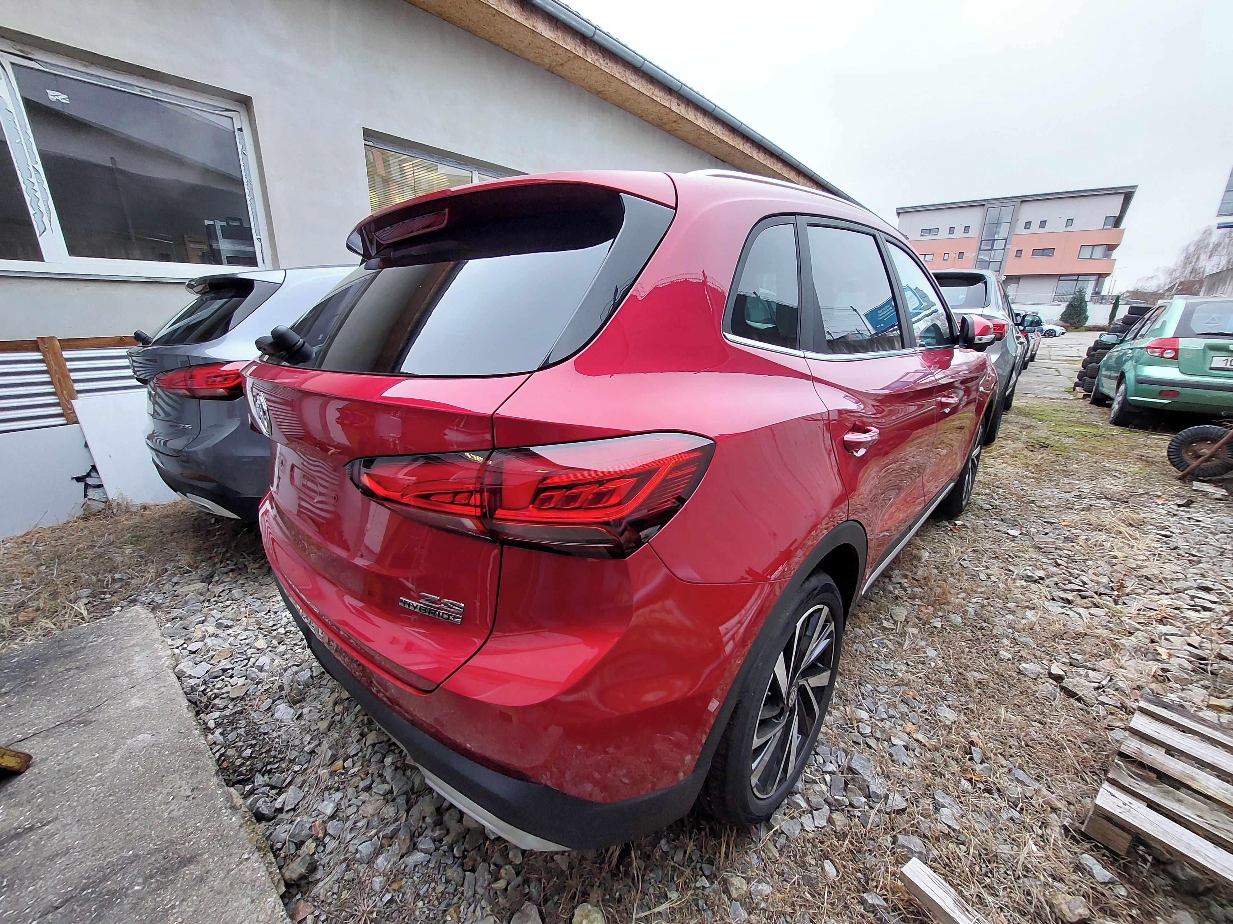 MG ZS, HEV EXCLUSIVE - fotka 5